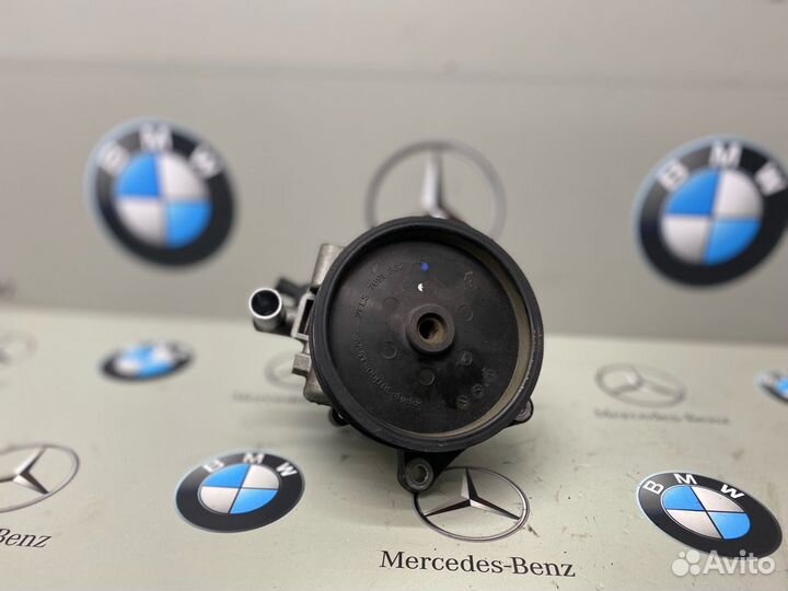 Насос гидроусилителя руля, Mercedes-Benz C-Класс 2012