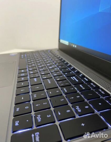 Новый ноутбук 16/512 GB
