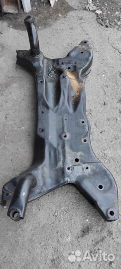 Подрамник Mitsubishi Outlander XL CW6W