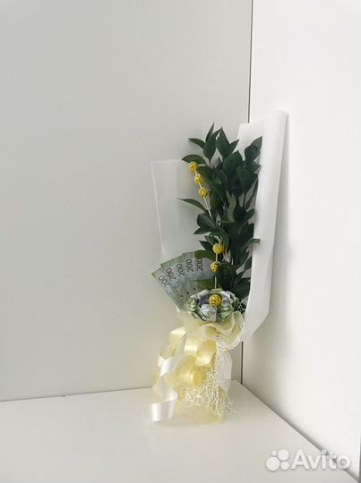 Букет из денег