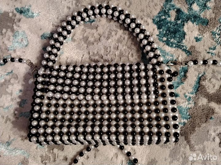 Сумка из бусин ручной работы