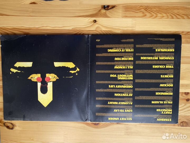 Виниловые пластинки the weeknd