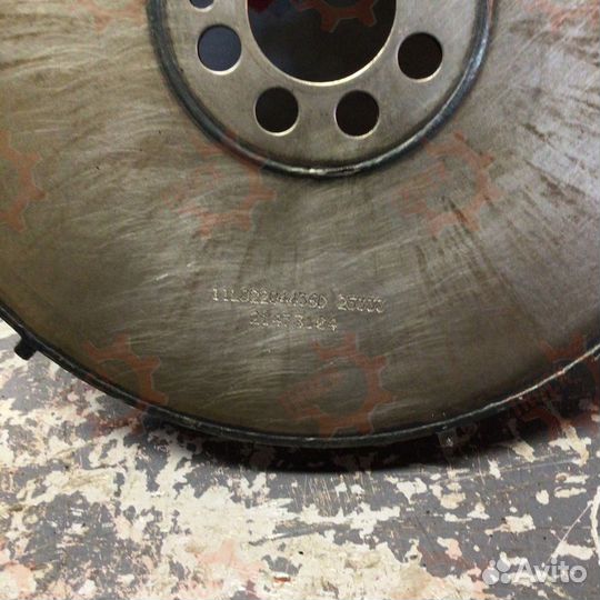 Демпфер двигателя Volvo