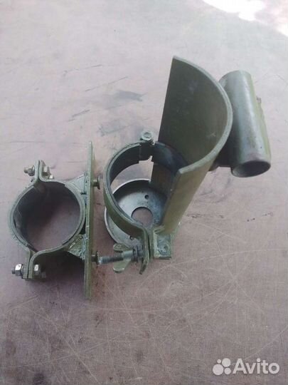 Радиостанция Р-125. Крепёж мачты