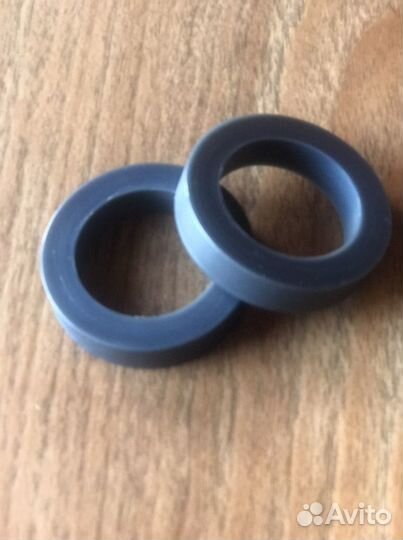 Отбойник рулевой рейки Ford Explorer V