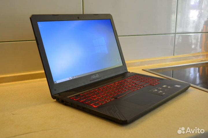 Игровой ноутбук Asus TUF gaming fx504gm