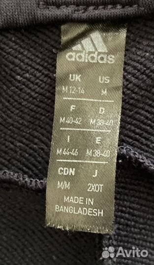 Сортивнвй костюм adidas
