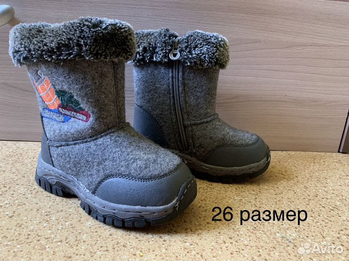 Продам детские вещи