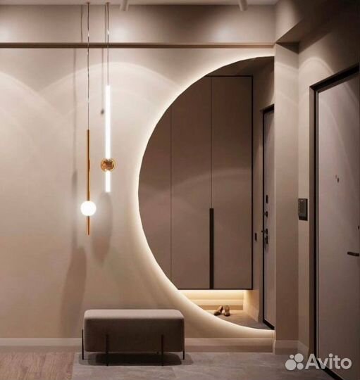 Полугруглое зеркало с подсветкой на заказ