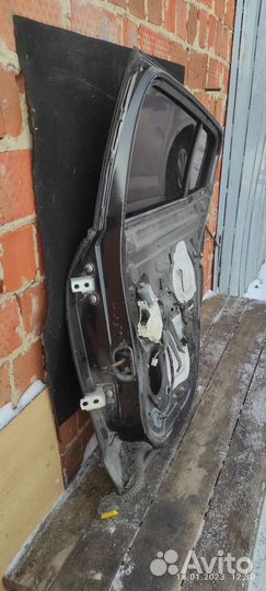 Дверь задняя правая renault megane III