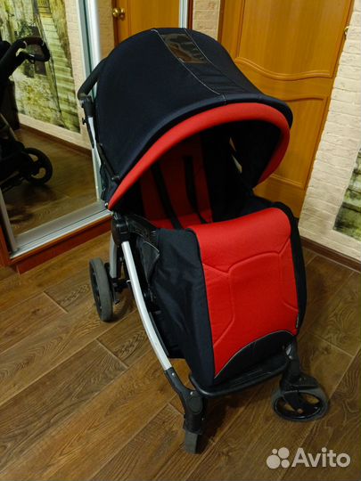 Прогулочная коляска peg perego book