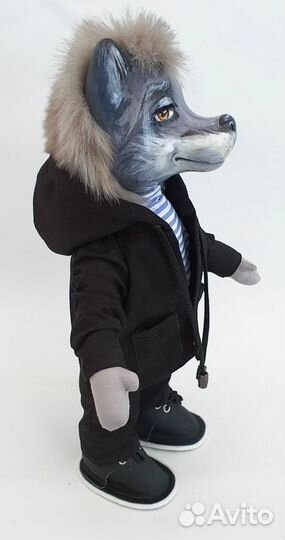 Кукла - статуя 