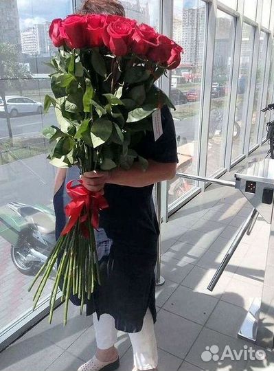 Метровые розы с доставкой