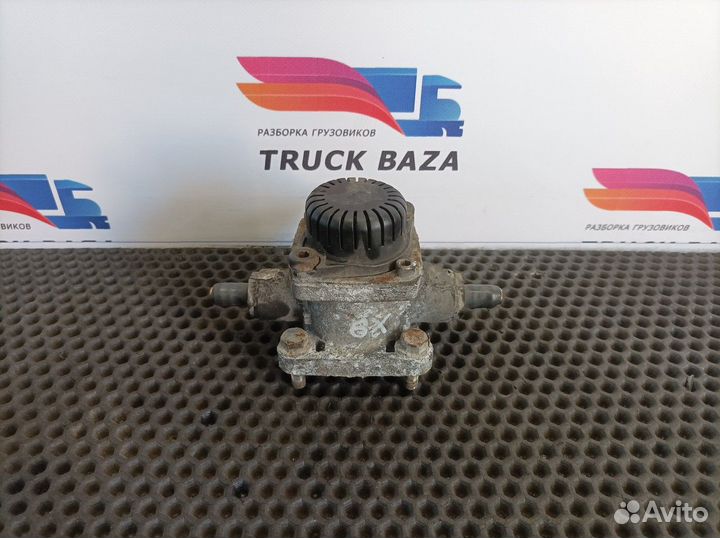 Клапан ускорительный