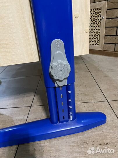 Растущая парта и стул