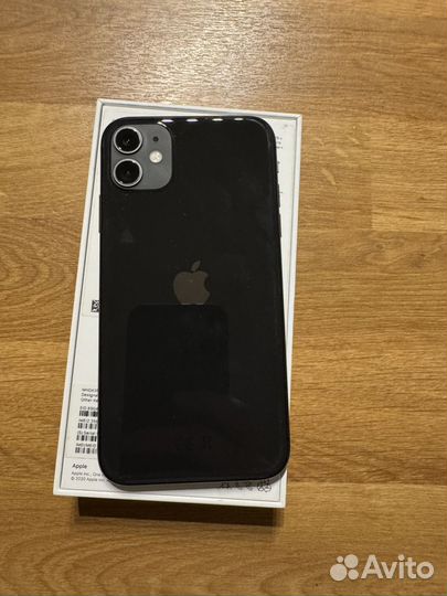 iPhone 11, 64 ГБ
