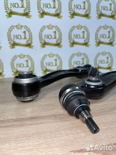 Рычаг передний поперечный BMW F15/F16 31126864821