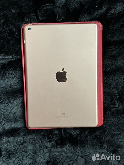 iPad 7 поколения