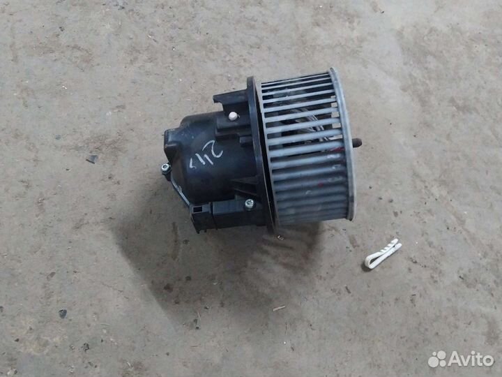 Мотор печки Land Rover Freelander 2