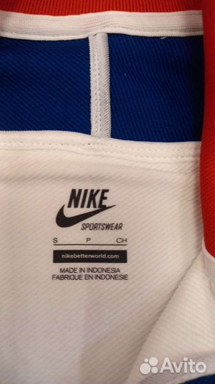 Спортивная кофта Nike