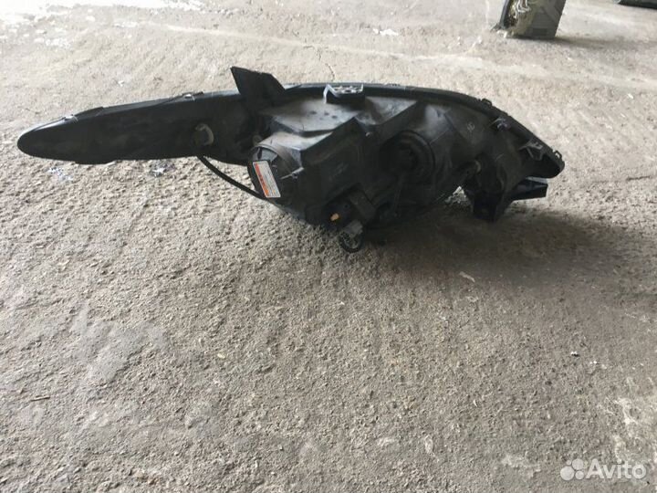 Фара Honda Elysion RR 04-07