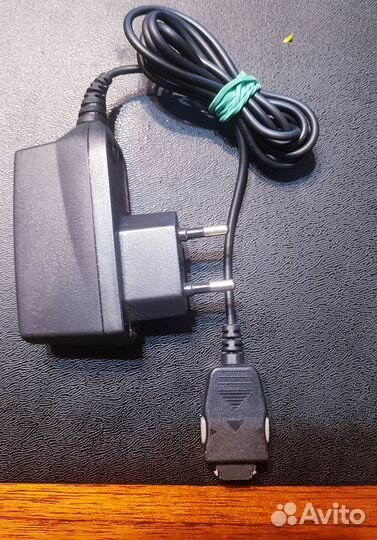 Зарядка TopStar аср-12Е для телефона