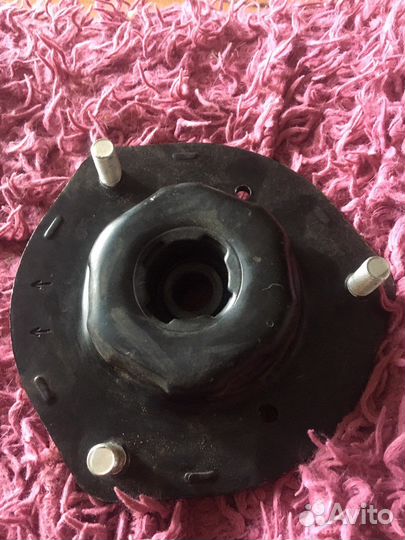 Опора передней стойки амортизатора