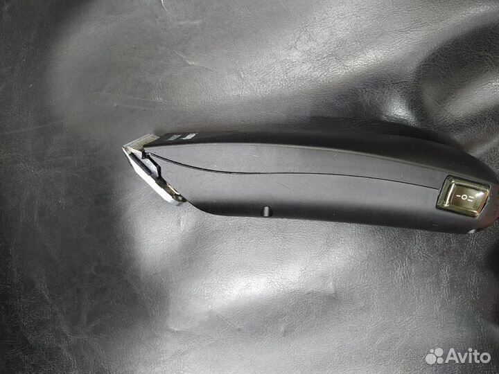 Машинка для стрижки волос