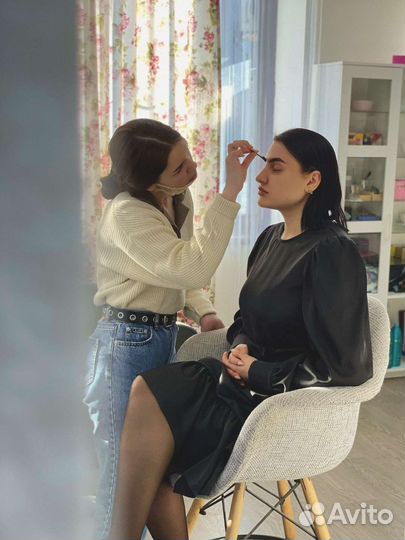 Администратор бровист