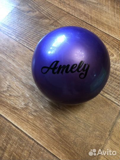 Мяч гимнастический