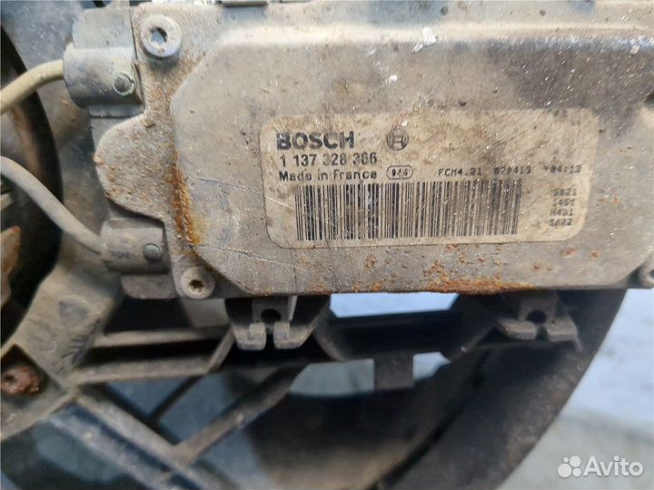 Вентилятор радиатора Volvo V50, 2007