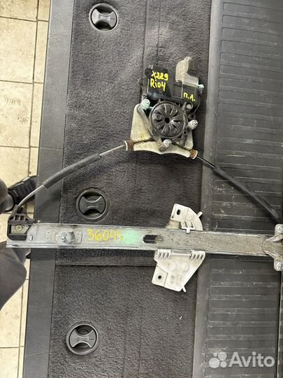 Передний стеклоподъемник kia rio