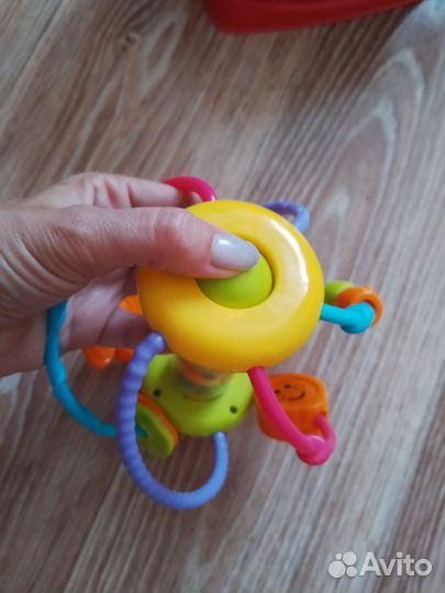 Развивающие игрушки 6-12 мес