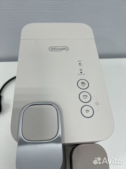 Кофемашина капсульная Nespresso Latissima One бу