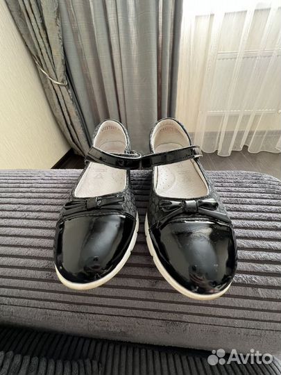 Туфли школьные