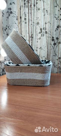 Вязанные корзинки
