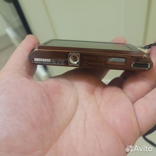 Sony cyber shot dsc-t77