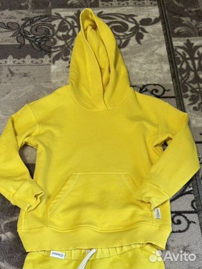 Жилетка,брюки,свитшот,свитер, джинсы,толстовка