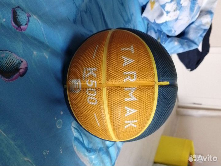 Баскетбольный мяч