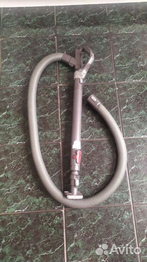 Пылесос Дайсон дс 37