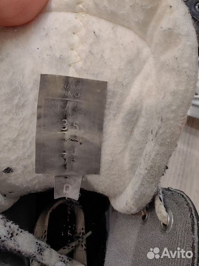 Коньки хоккейные