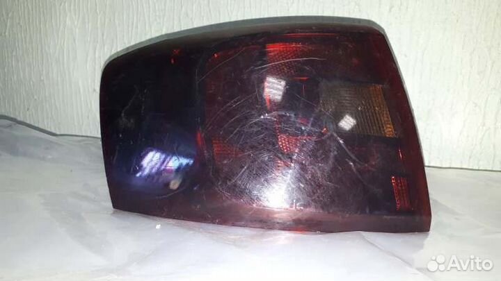 Фонарь задний левый Volkswagen Jetta 162
