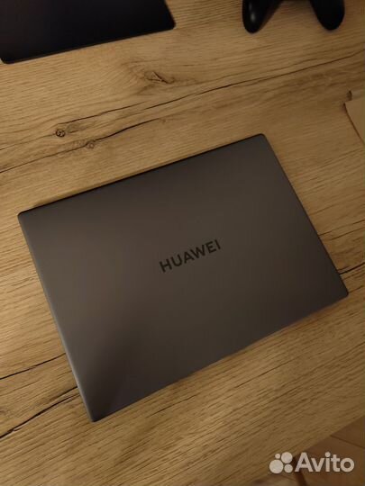 Huawei Matebook 14