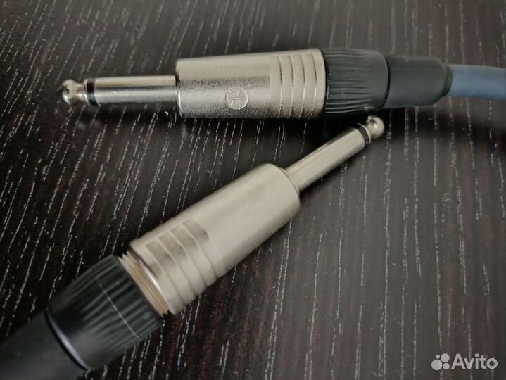 Гитарный кабель Tasker Carbon