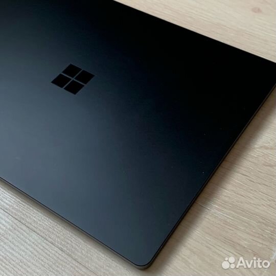 Microsoft surface laptop 3