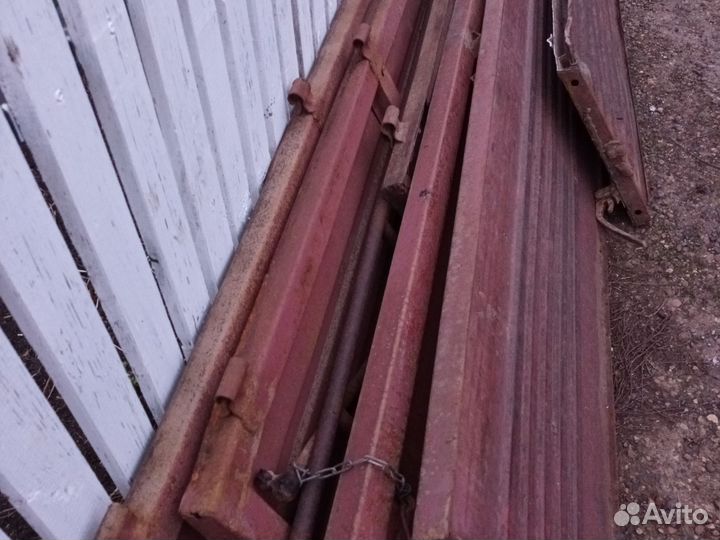 Борт прицепа