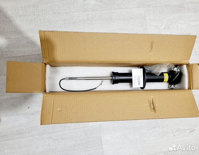 Амортизатор Chevrolet Suburban