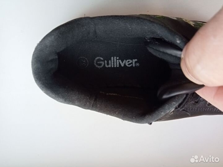 Угги, кроссовки, сандалии детские