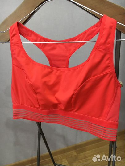 Спортивный бюстгальтер 46р