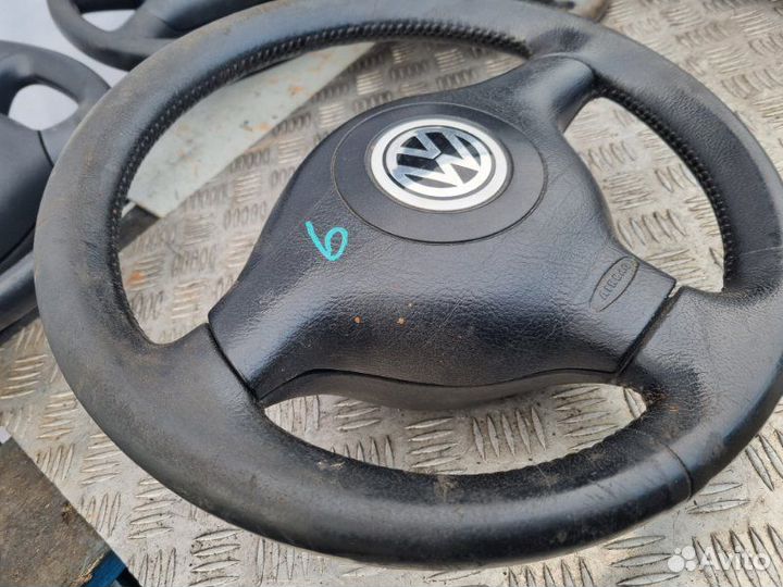 Руль Volkswagen Golf 4 2000